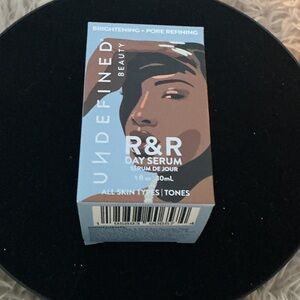 Undefined Beauty R&R Day Serum - Blue and Brown